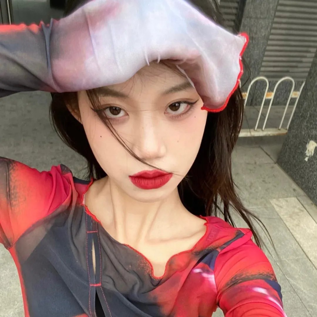 丈夫们，女人们，情人们